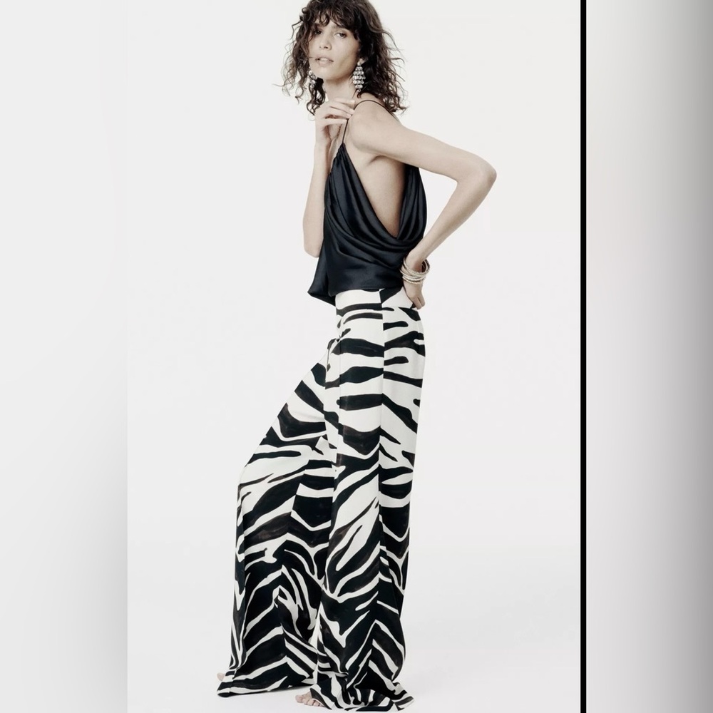 Zara ZWC Animal print pants “Blogger Fav”